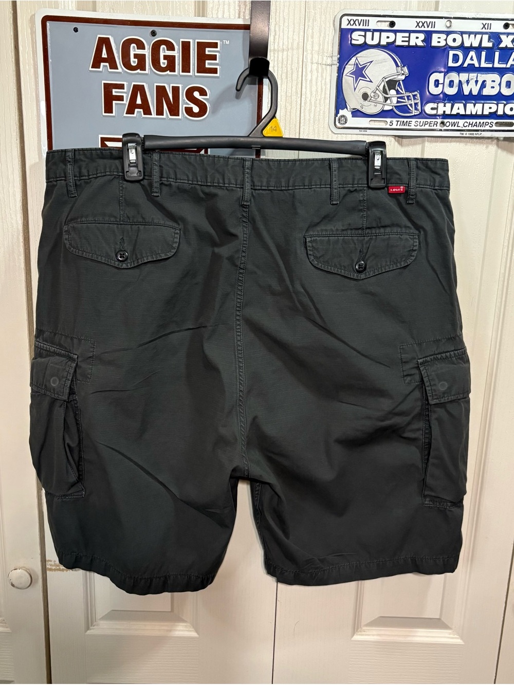 Levi's Men's Cargo Shorts in Charcoal Gray